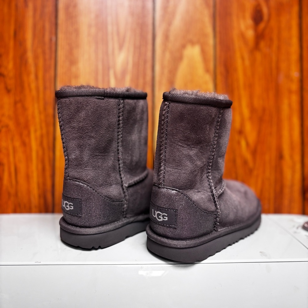 UGG Australia Kids Classic Glitz Gray Suede Boots Size 11 Girl Toddler Brand New